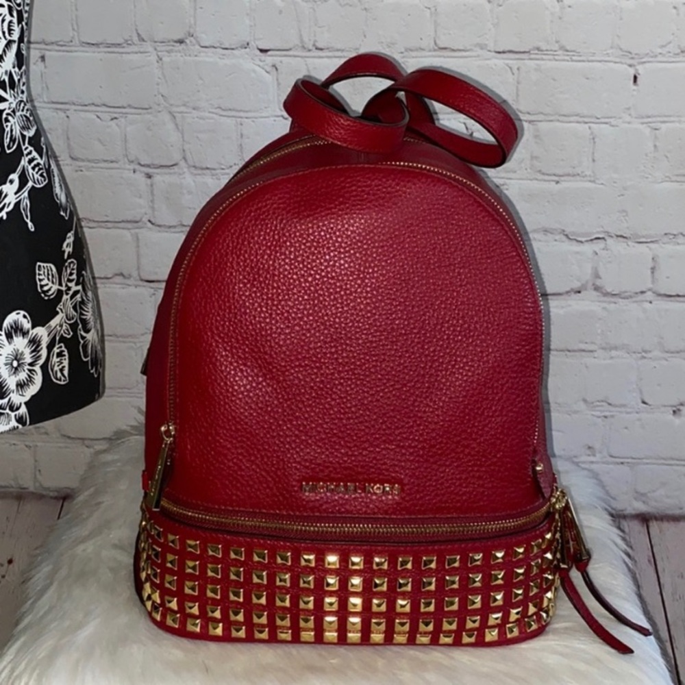 Michael Kors RHEA ZIP Pyramid Studded Backpack